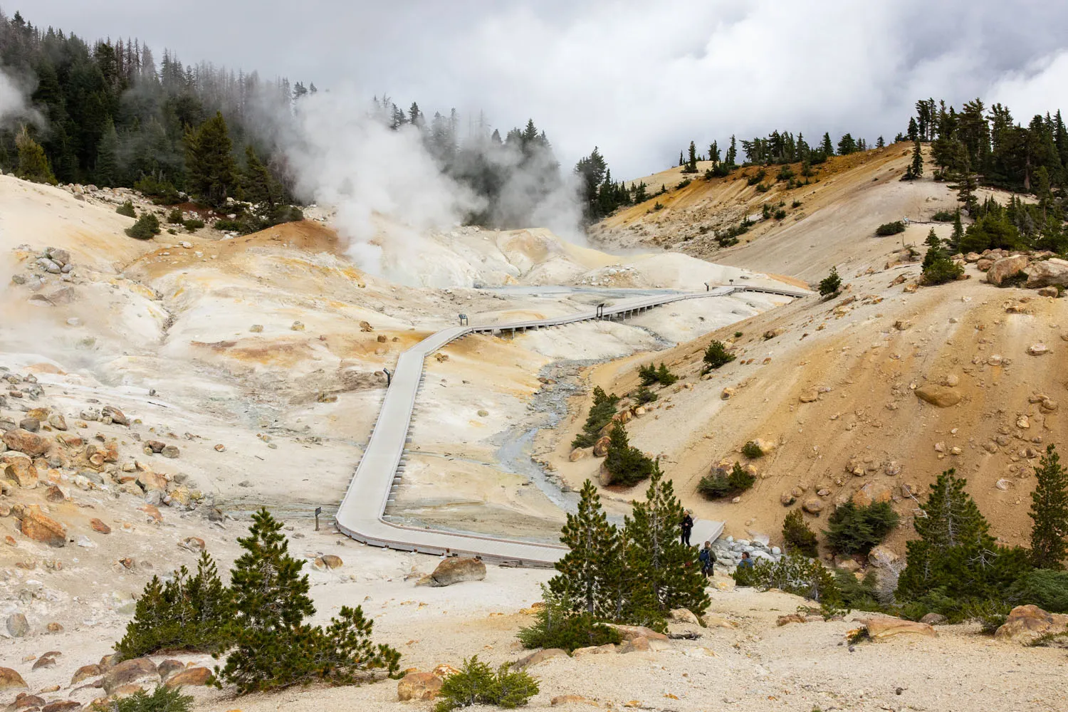 Bumpass Hell Hike