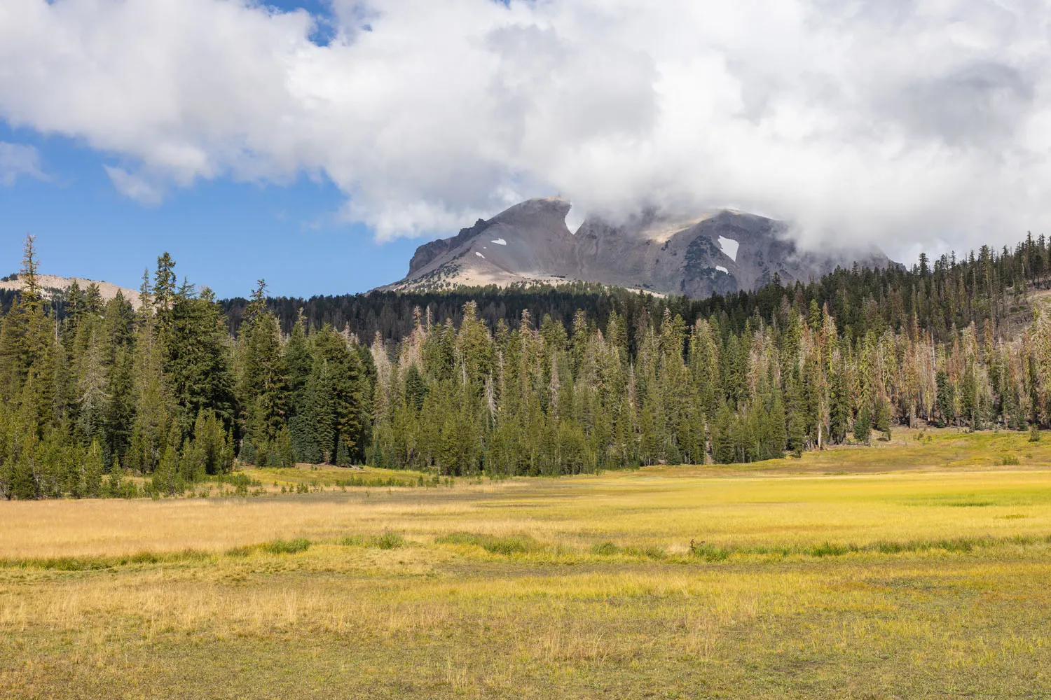 Scenic Drive Lassen Volcanic