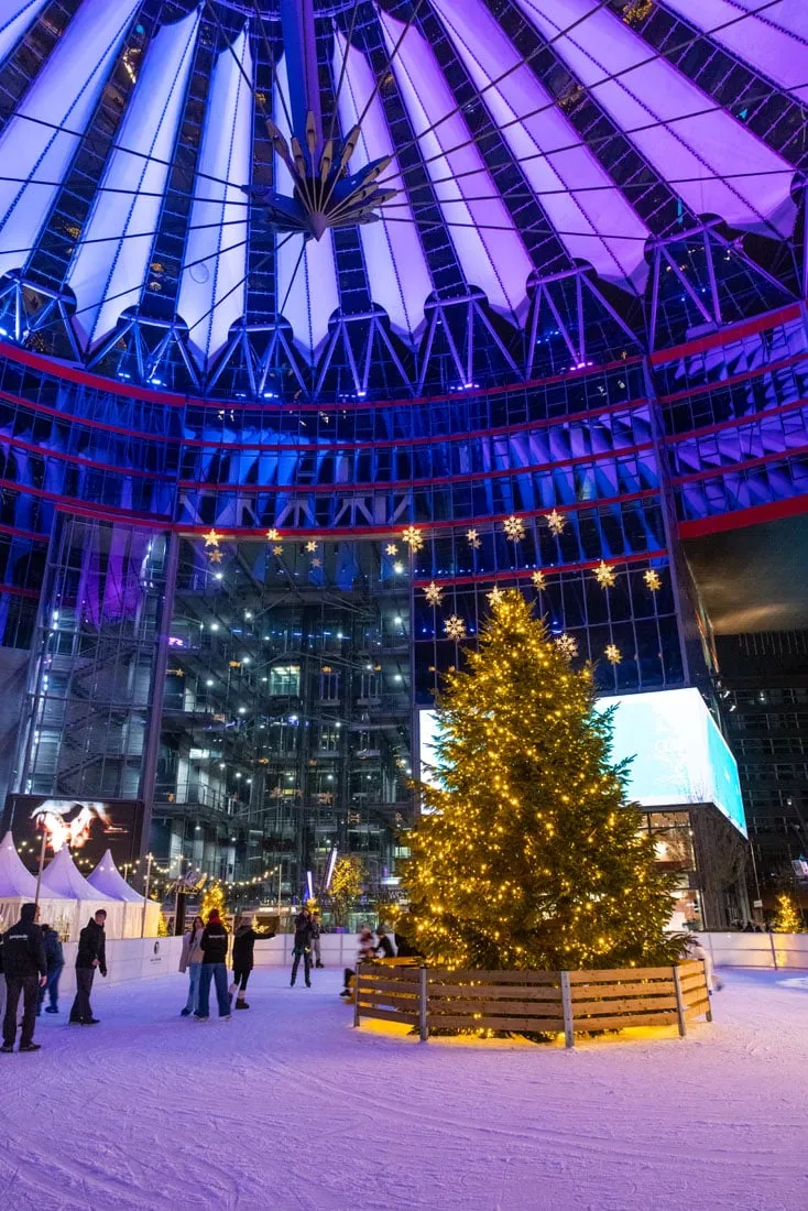 Das Center Ice Rink