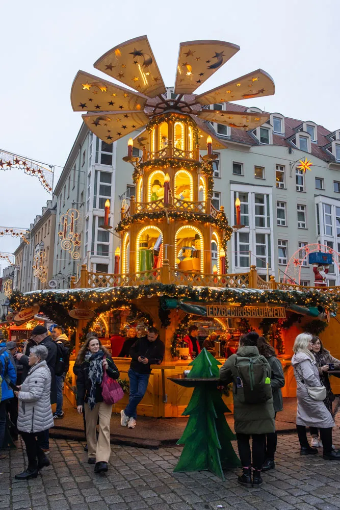 Dresden Christmas Pyramide Frauernkirche