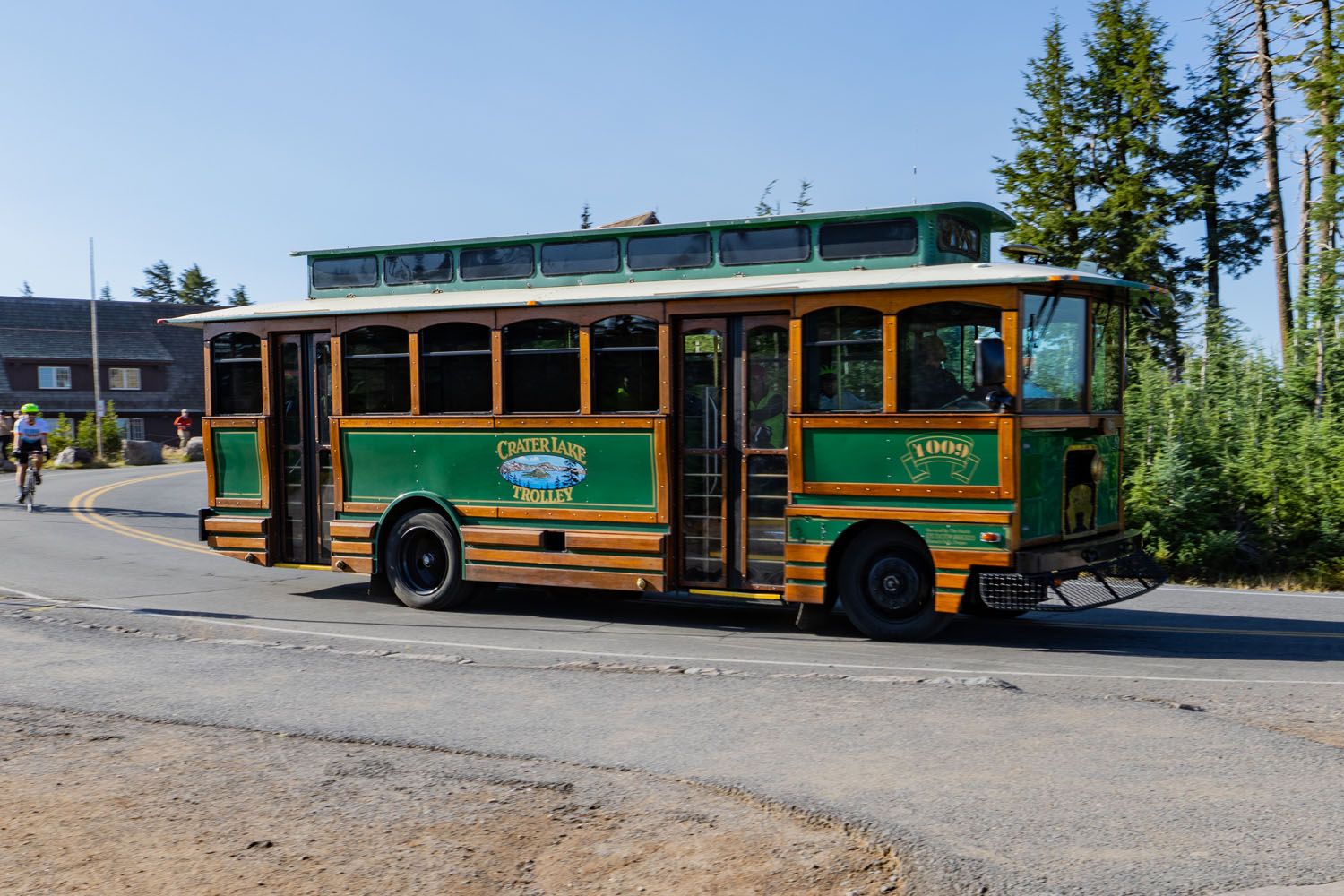 Crater Lake Trolley