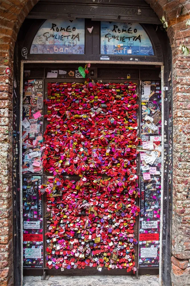 Romeo Juliet Love Locks