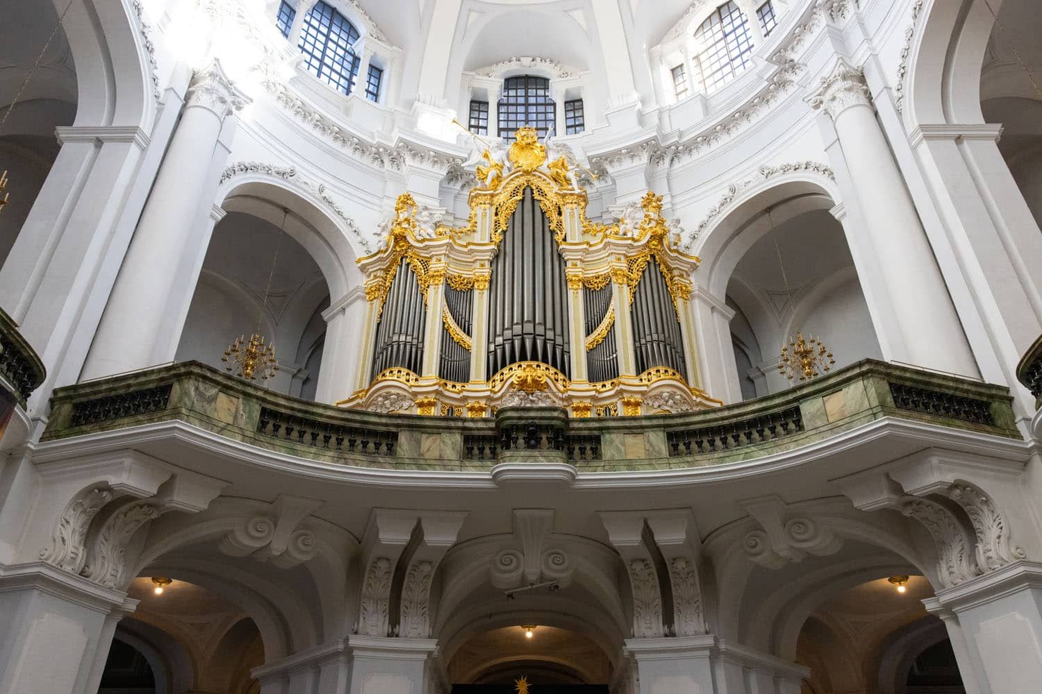 Cathedral of the Holy Trinity organ