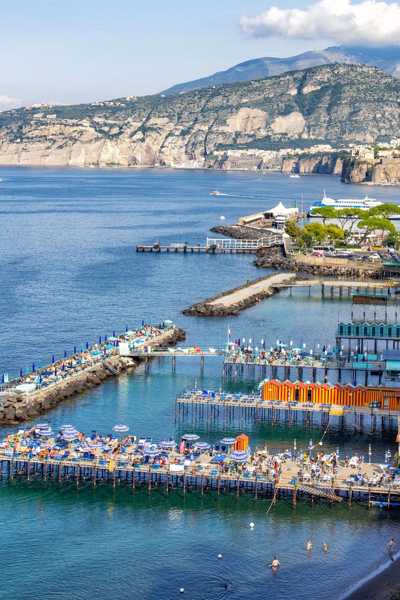 Beach Clubs in Sorrento