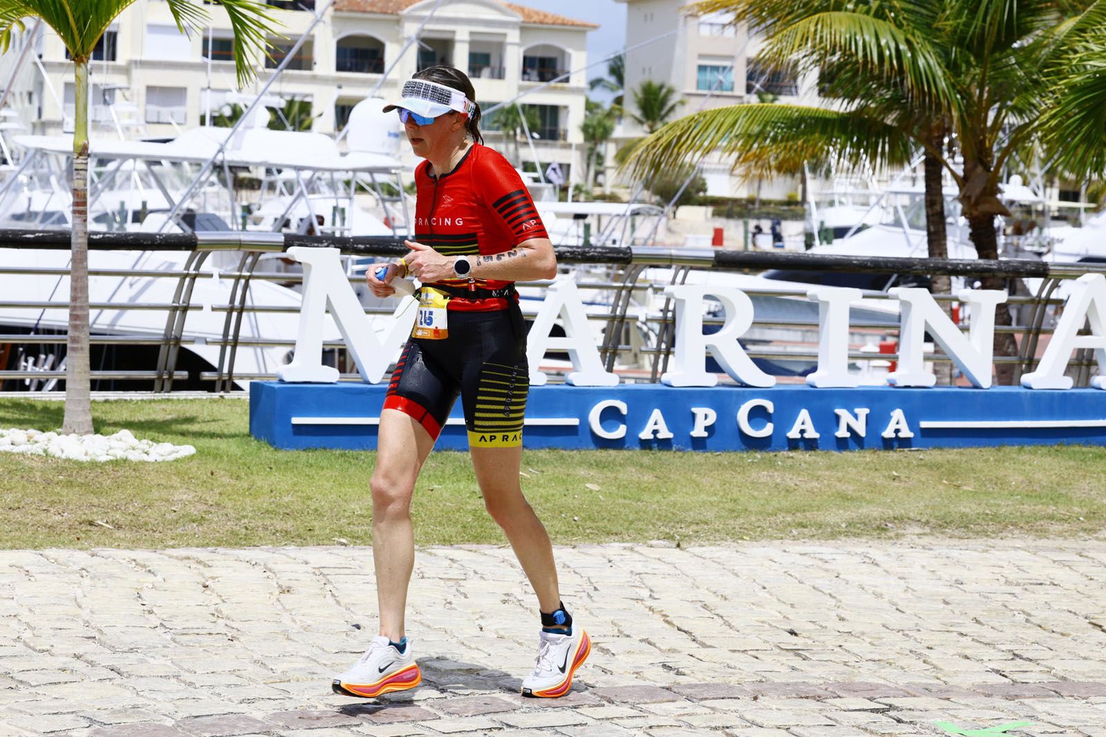 Julie Ironman Cap Cana Run
