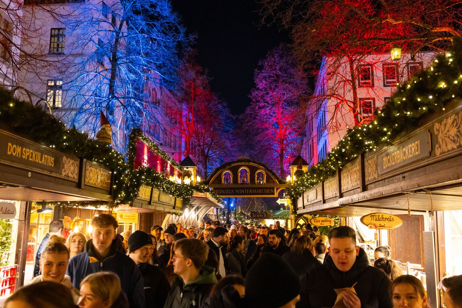Heinzels Wintermarchen at Night