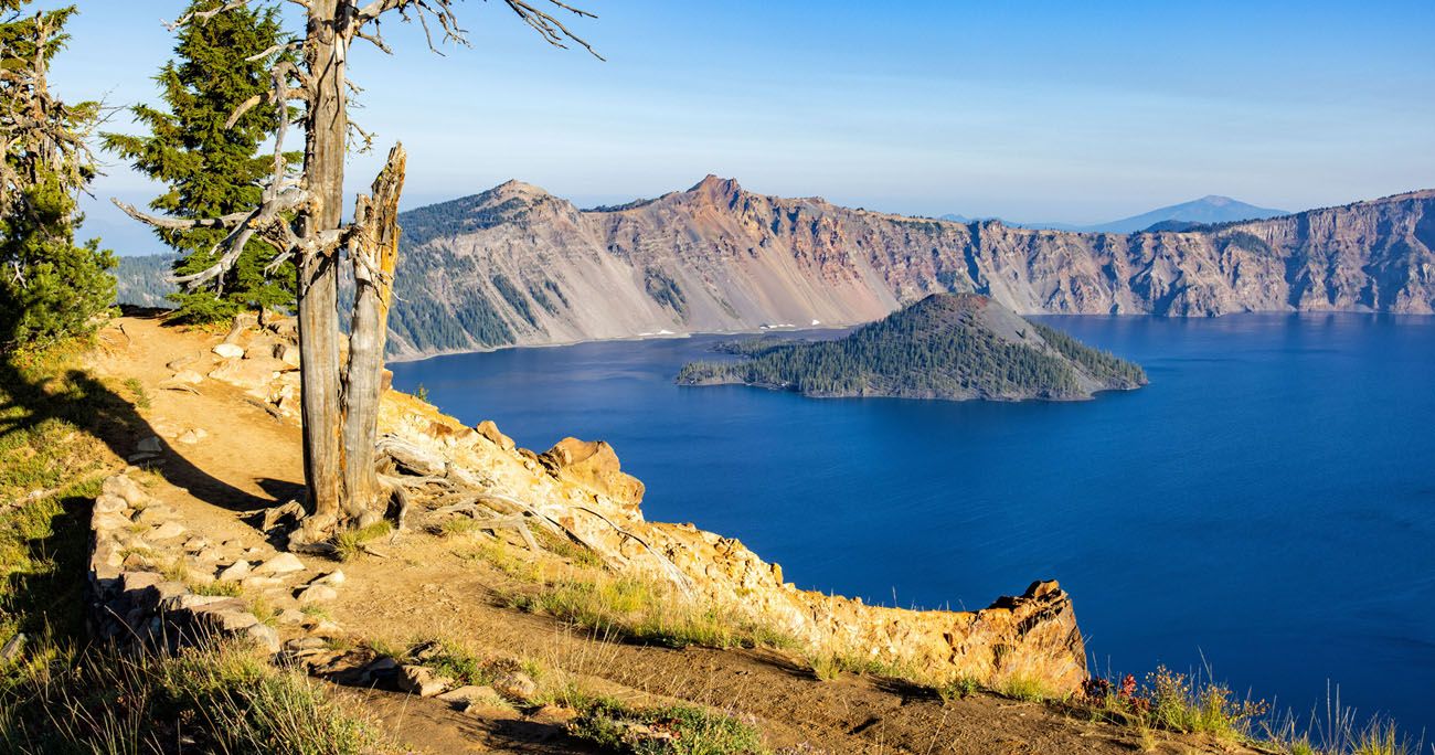 9 Best Hikes in Crater Lake: Rim Trails, Wildflowers & Volcano Summits