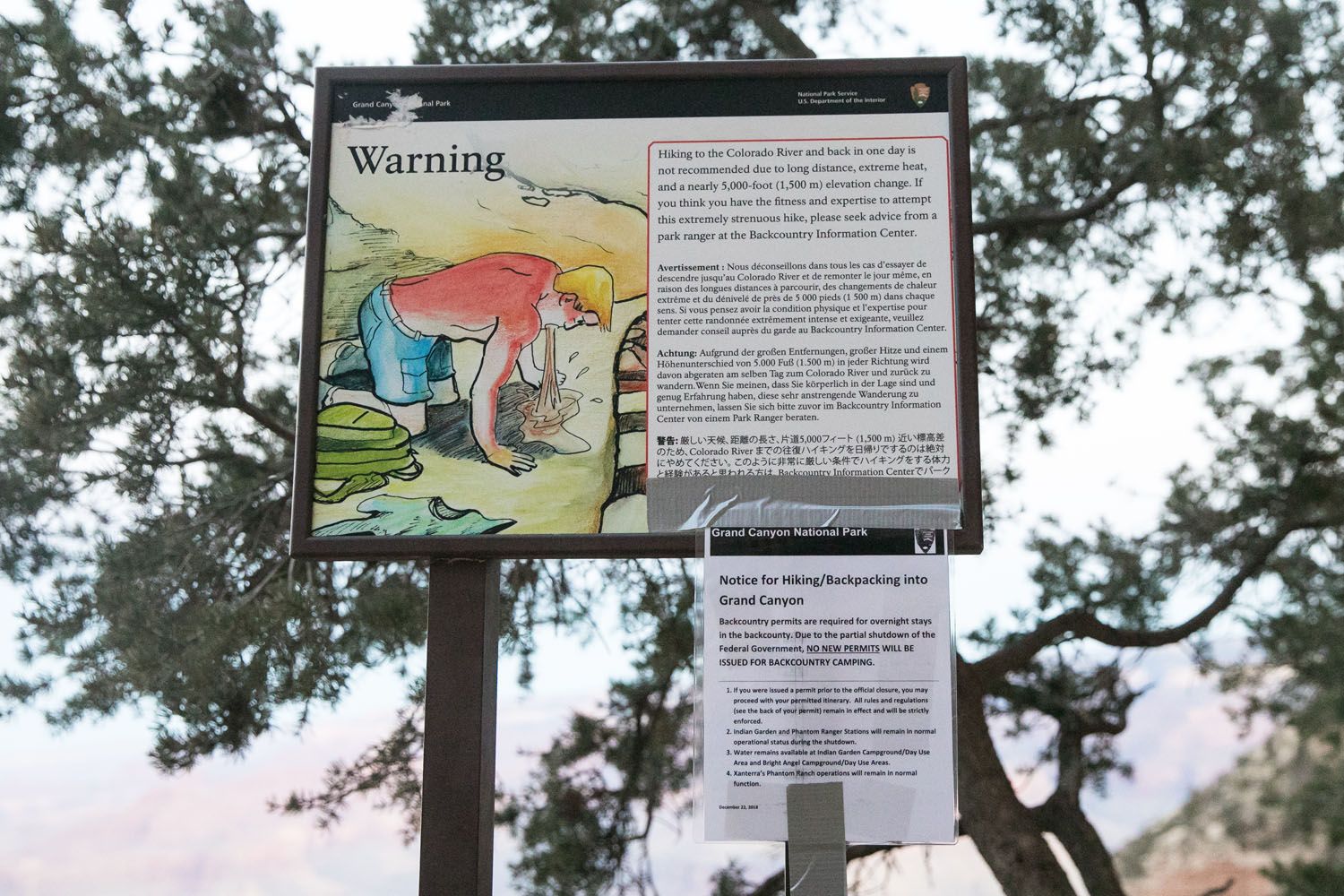 Grand Canyon Warning Sign